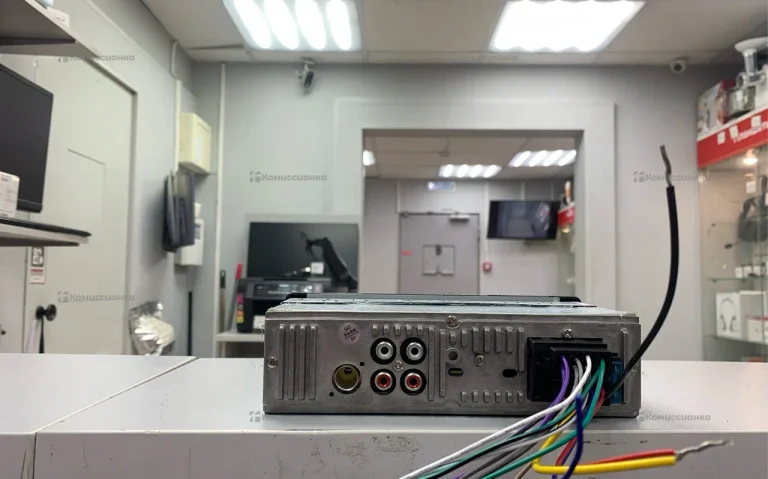 Автомагнитола  Car AUDIO PLAYER DEH- MP264