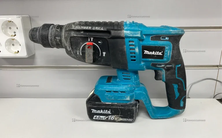 Перфоратор Makita DHR263