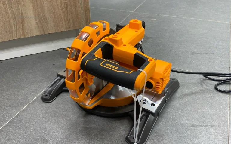 Торцовочная пила INGCO BMS14007