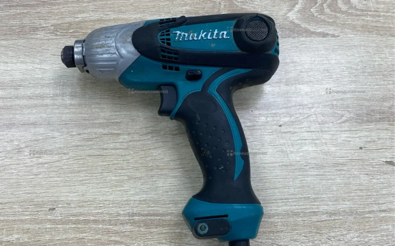 Шуруповерт ударный Makita TD0101