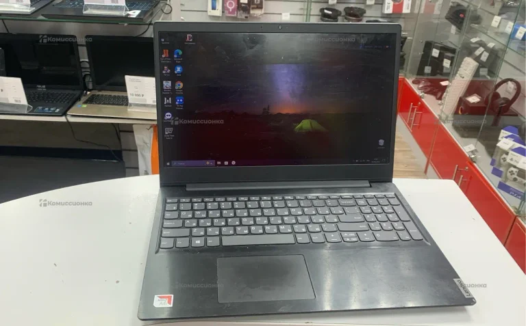 Ноутбук  Lenovo