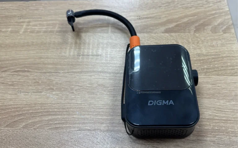 Автомобильный компрессор Digma QBK-120B