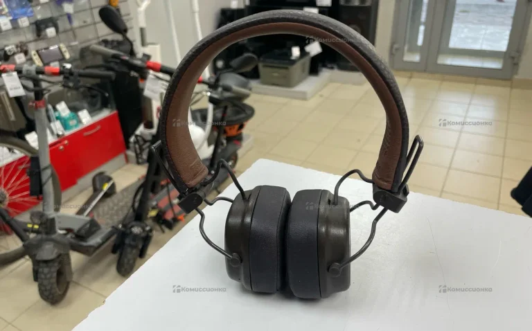 Наушники Marshall Major IV