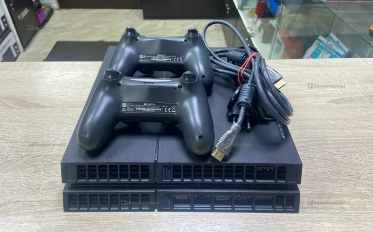 Приставка Sony PlayStation 4 fat