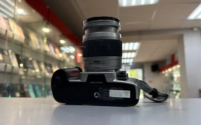 Фотоаппарат Nikon F65