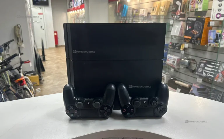 Приставка PS4. (Fat) 512