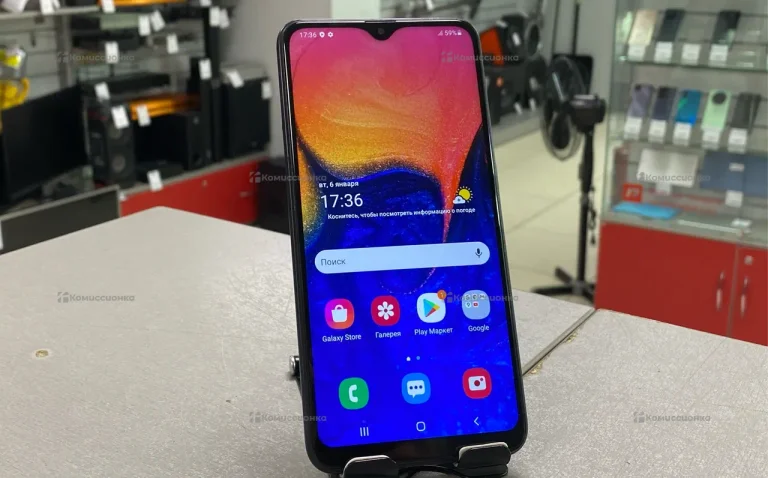 Samsung Galaxy A10 2/32 ГБ