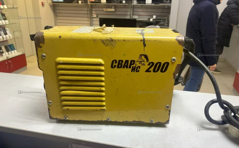 Сварочный аппарат Сварис 200