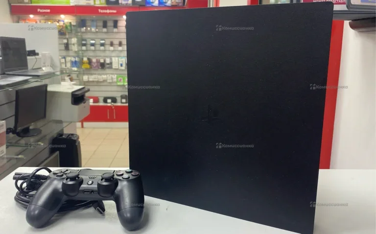 Приставка Sony PS4 PRO 1TB