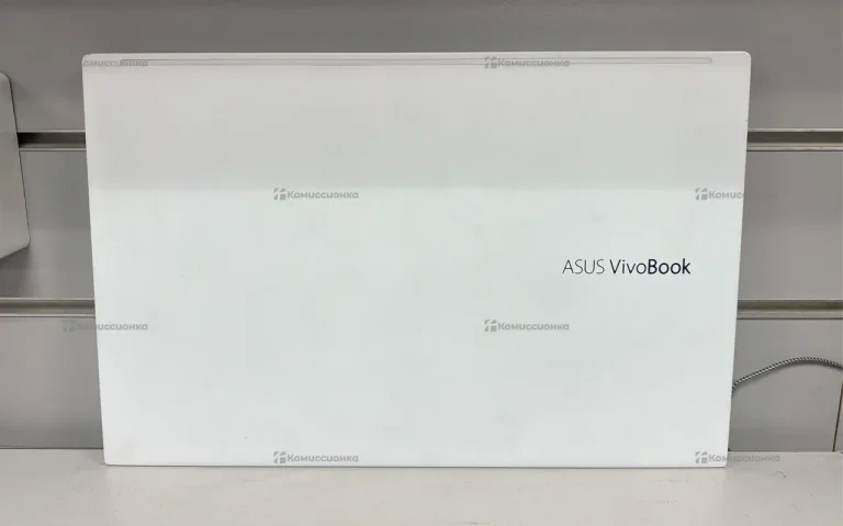 Ноутбук  ASUs vivoBook