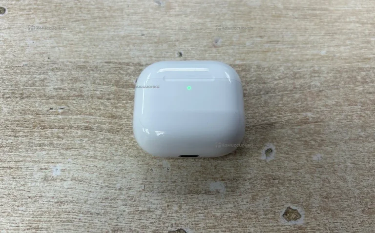 Наушники AirPods 4 без шумоподавления