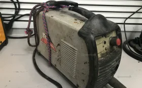 Купить Сварочный аппарат RedVerg RDMMA-200K б/у , в Энгельс Цена:1900рублей