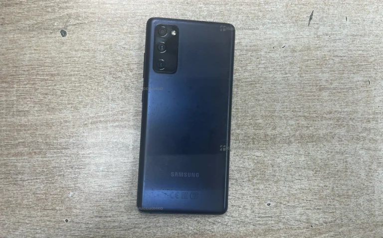 Samsung Galaxy S20 FE 6/128 ГБ