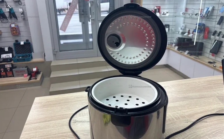 Мультиварка REDMOND RMC-M10