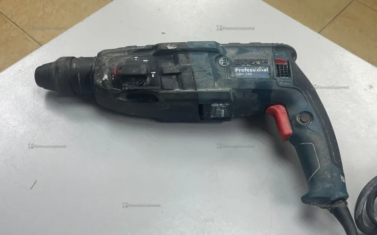 Перфоратор Bosch GBH 240