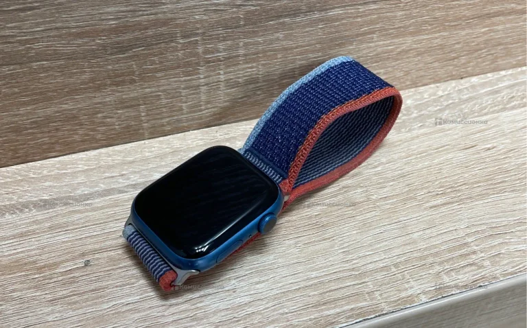 Часы Apple Watch Series 7 45mm