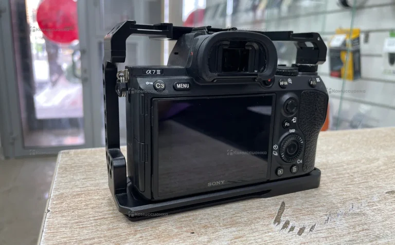 Фотоаппарат  SONY A7 III