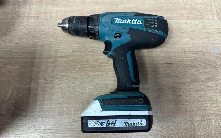 дрель шуруповёрт Makita DF457D