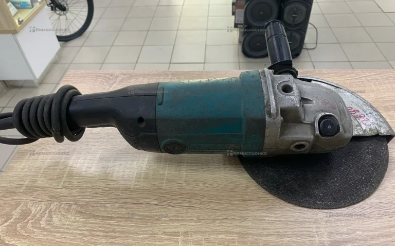 УШМ Makita 9069