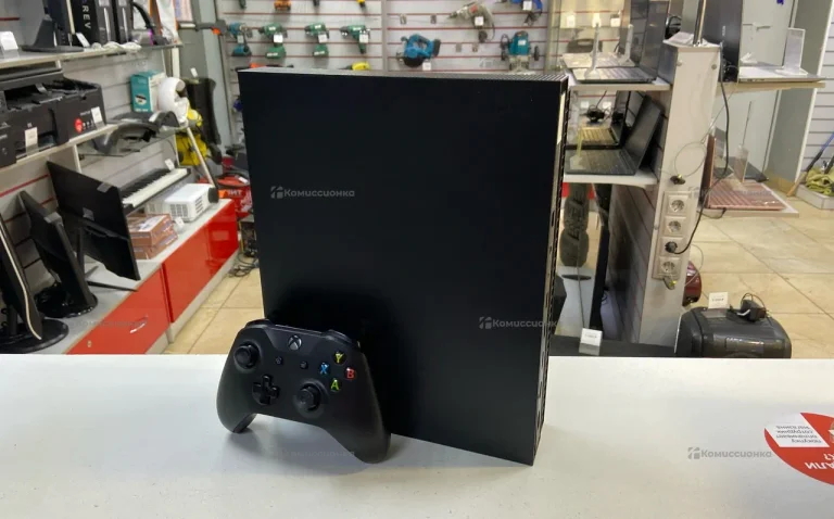 Приставка Xbox One X 500