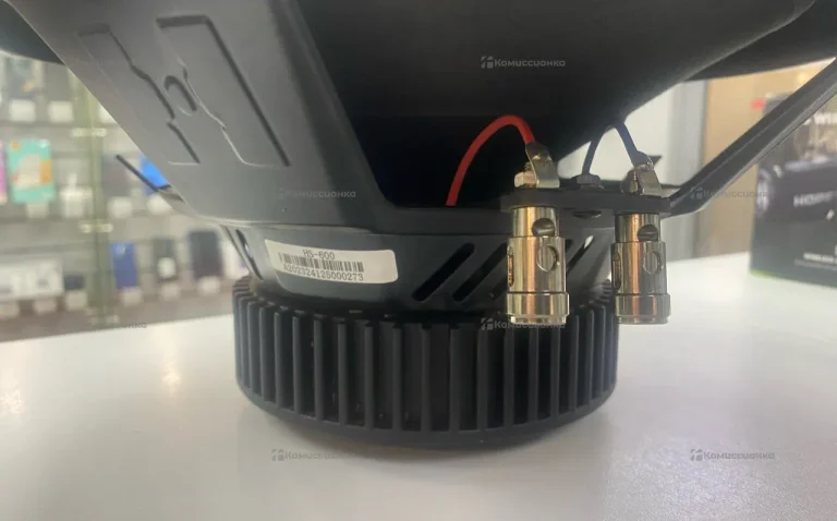 Сабвуфер  Hannibal HS600