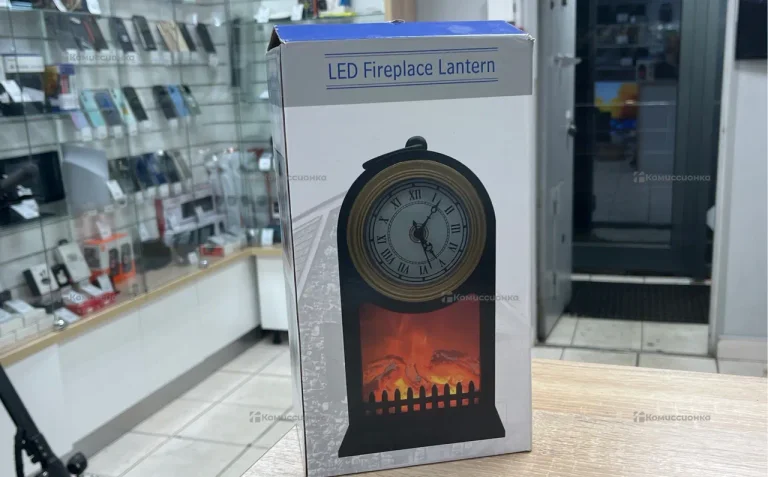 светильник с часами