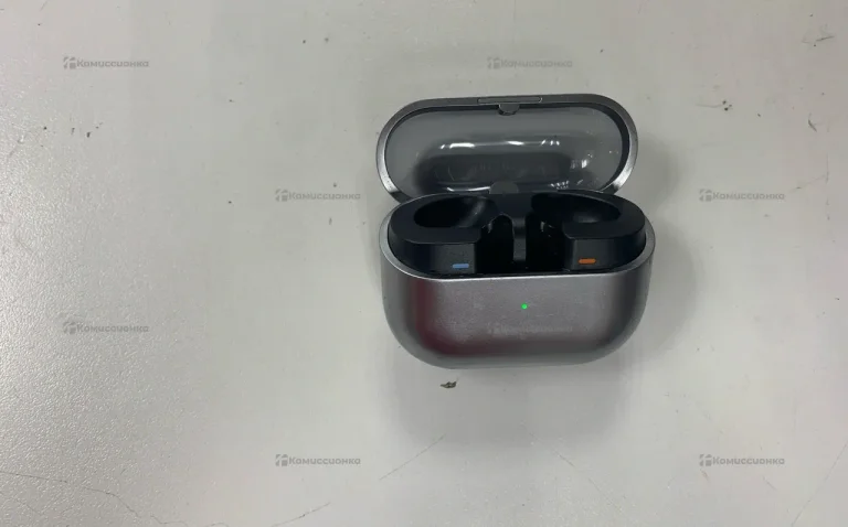 Кейс для наушников Samsung Galaxy earbuds 3