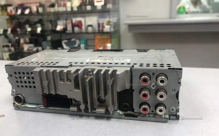 Автомагнитола  pioneer 520bt