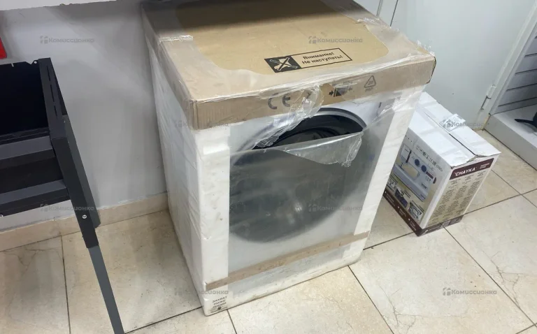 Стиральная машина  Haier HW70