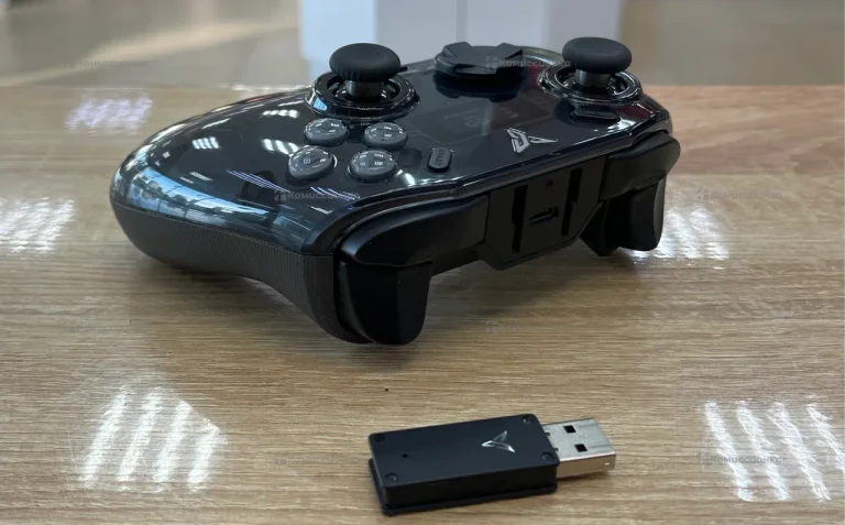 Геймпад flydigi apex 3