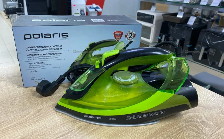 Утюг Polaris PIR 2550AK