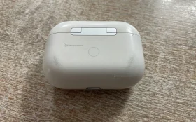 Купить Наушники AirPods Pro б/у , в Москва и область Цена:2500рублей