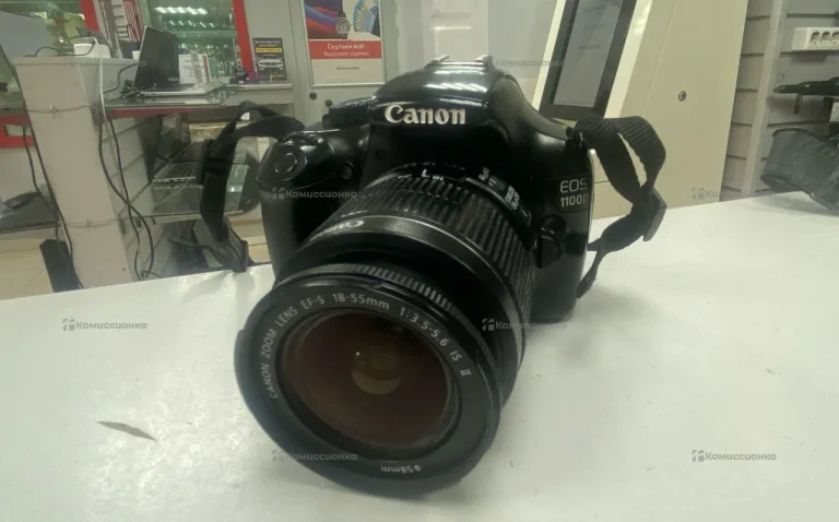 Фотоаппарат  Canon 1100D