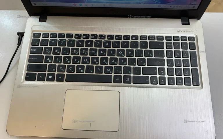 Ноутбук  ASUS F540N