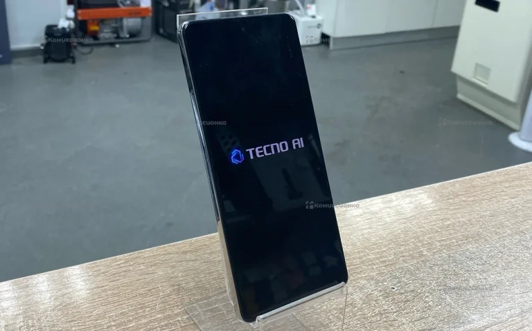 Tecno Camon 30 8/256 ГБ