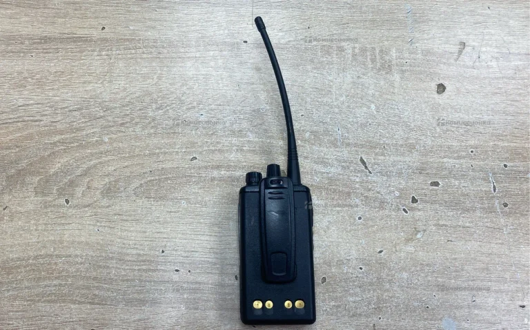 Рация  VX-261-G5-5