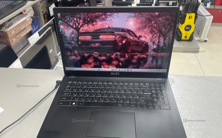 Ноутбук  Msi Modern 15 B12M