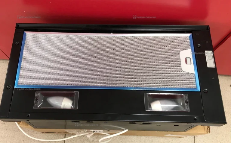 Вытяжка кухонная Bosch DFT63CA60Q