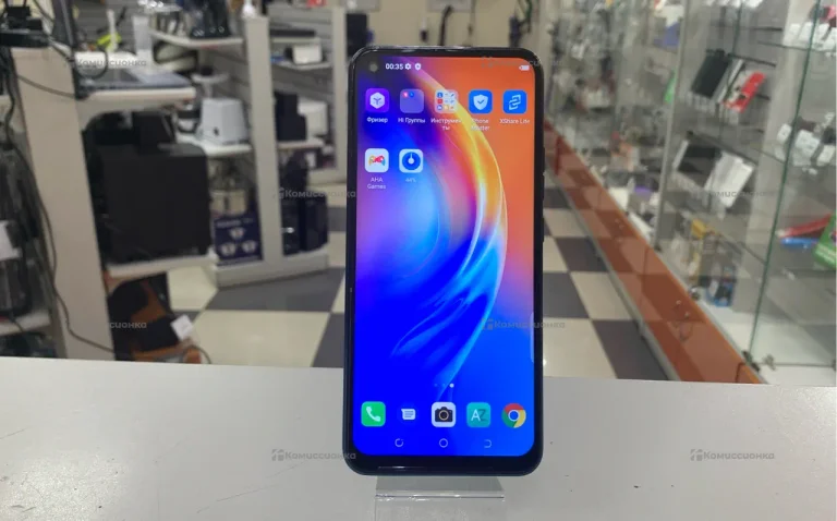 Tecno Spark 5 2/32 ГБ