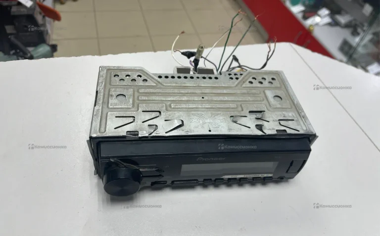 Автомагнитола  pioneer