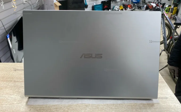 Ноутбук Asus X515JA
