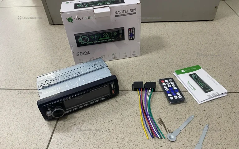 Автомагнитола Navitel RD5