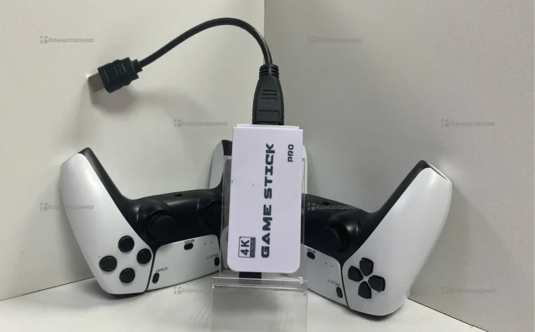 Приставка 4K game stick pro