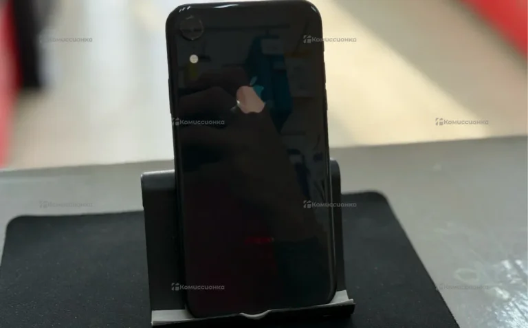 Apple iPhone X 3/256 ГБ