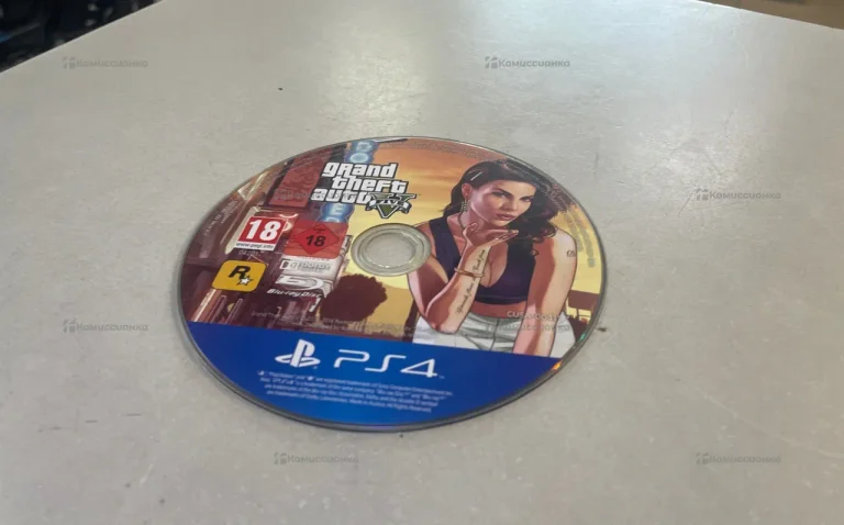 Игра Grand Theft Auto V (GTA 5) для PlayStation 4