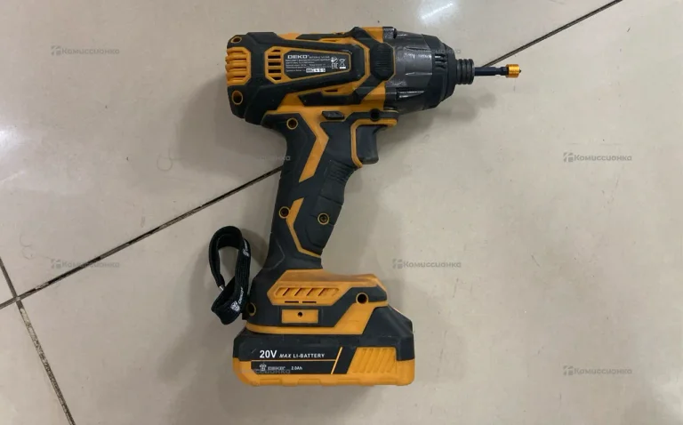 Винтоверт аккумуляторный DEKO DKTS20-Li