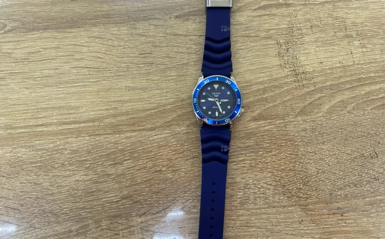 Часы SEIKO