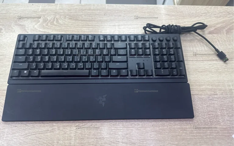 Клавиатура Razer ornate v3