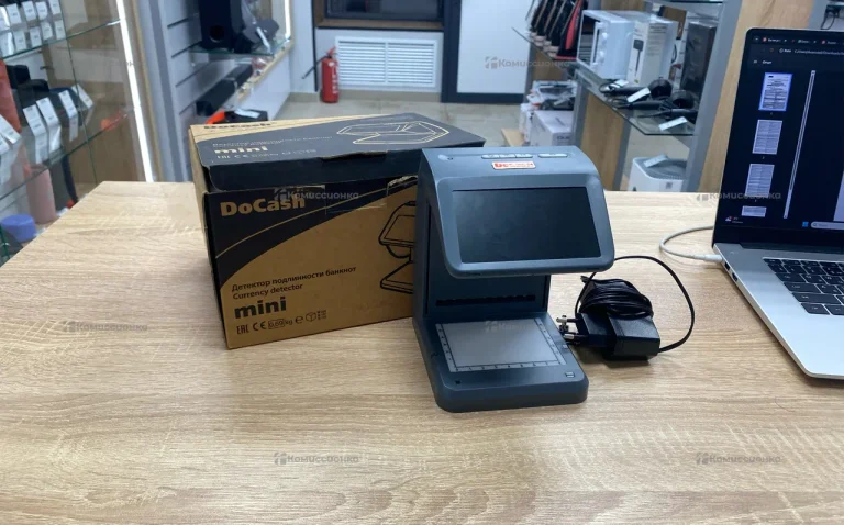 Детектор подлинности банкнот DoCash mini Combo