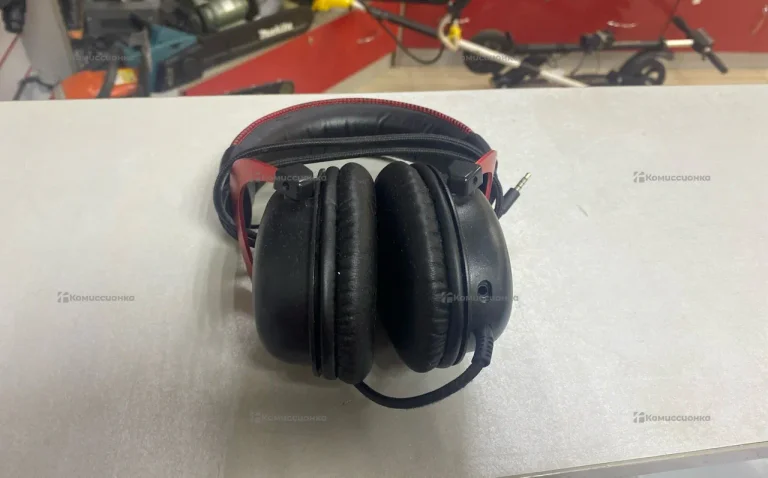 Игровые наушники HyperX cll03